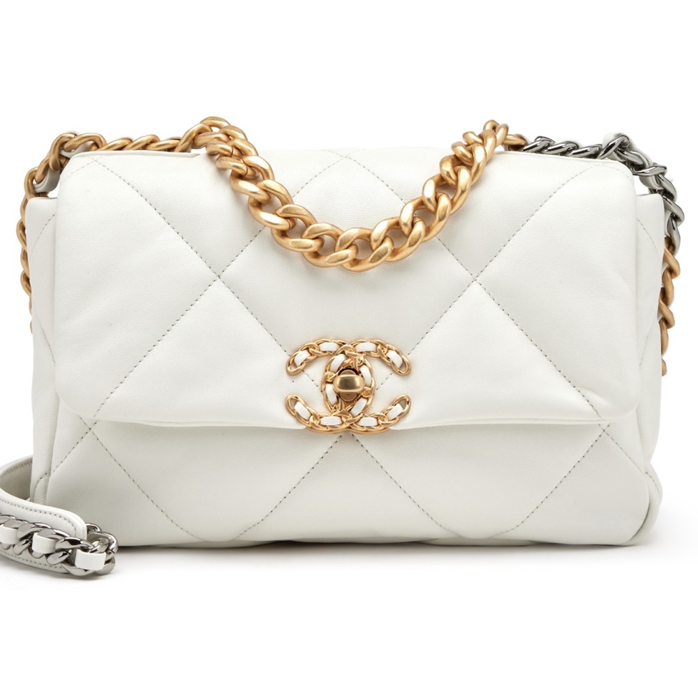 Chanel 19 Medium White Goatskin Flap
